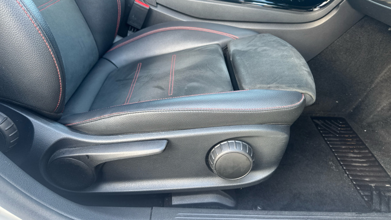 Mercedes-Benz A-Class A250 AMG Line 4dr Auto Petrol Saloon